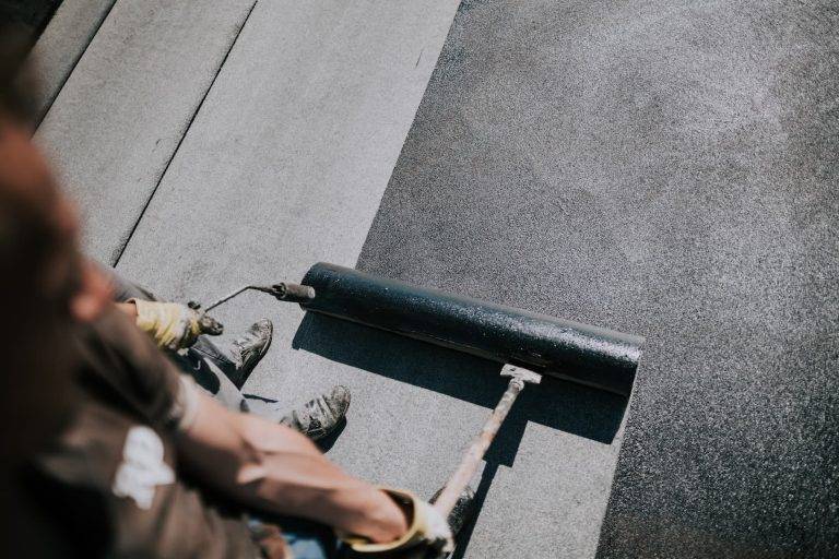 Flat roof membrane installation